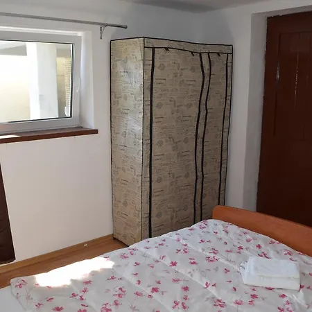 Klara Apartman